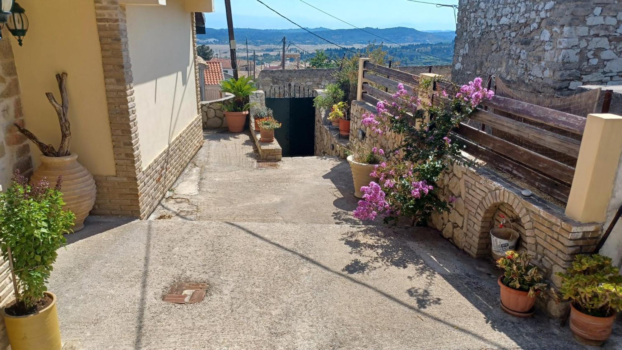 Holiday home Corfu Ariandi Stone House Giannades